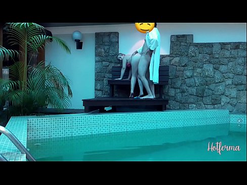 ❤️ A főnök meghívja a szobalányt a medencébe, de nem tud ellenállni egy forró ❤️❌ Baszás videó at hu.kiss-x-max.ru ☑